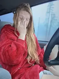 GoldenFlameGoddess webcam model stream image