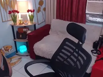 HorseCockIvy webcam model stream image