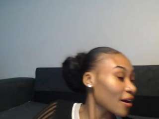 asianbaddie webcam model stream image