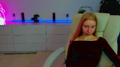 Alina__Blonde webcam cam4 model stream image