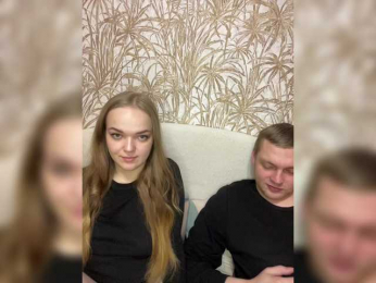 sweet1squirt webcam model stream image