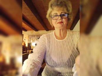 BoloshkaBlonda webcam model stream image