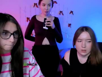 kimiko_shine_ webcam chaturbate model stream image