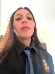 Emily-7_ webcam model stream image