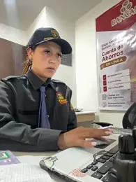 Emily-7_ webcam model stream image