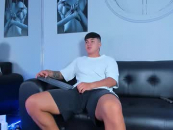 cristopher_strong webcam model stream image