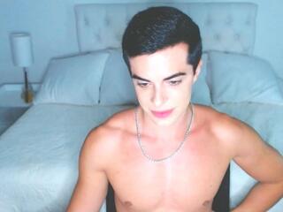 Xander Spells webcam model stream image