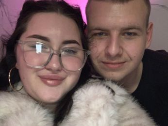 MoonAura webcam model stream image