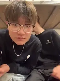 KK-cuteboy webcam stripchat model stream image