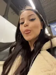 Chloe__Moon webcam stripchat model stream image