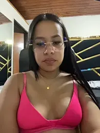 PaulaCruz01 webcam model stream image