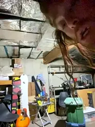 Shields89 webcam stripchat model stream image