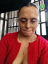 ALEJA__22 webcam model stream image