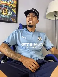 SimonNessman webcam model stream image