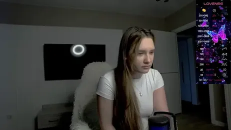 Holly_Molii webcam model stream image