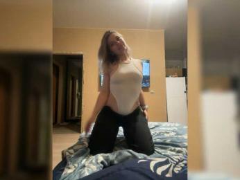 Ashleyya webcam bongacams model stream image