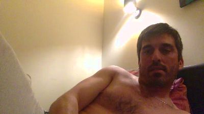 moumout1000 webcam model stream image