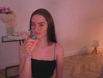 emmsee webcam bongacams model stream image