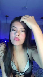 MarilynBellini webcam cam4 model stream image