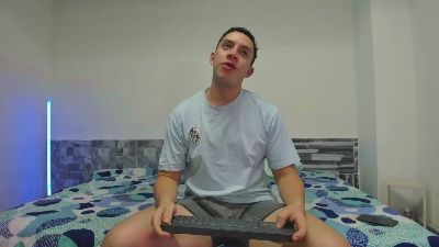 Davinson_01 webcam model stream image