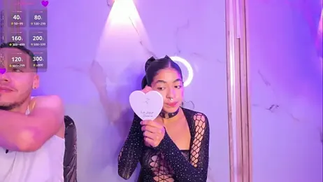 Aron_and_molly webcam model stream image