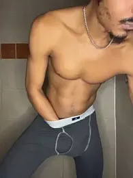 TRILLAHUNG webcam model stream image