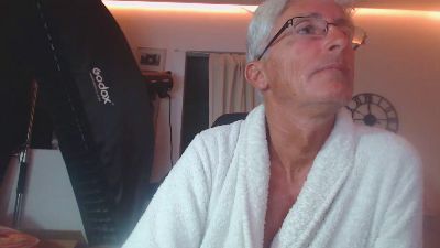 SubmissiveRob webcam model stream image