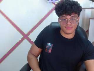 joemooree webcam model stream image