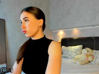 Emily-Lews webcam model stream image