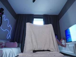 makotomai webcam model stream image