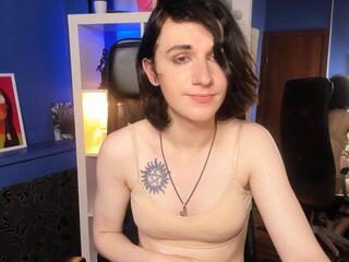 Regina May webcam model stream image