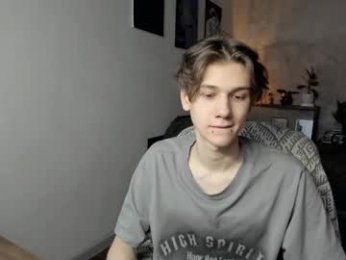 0verlandd webcam model stream image