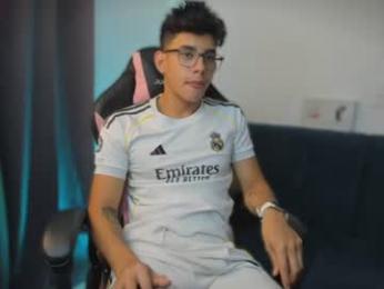 andrew_twink18 webcam model stream image