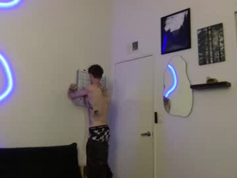 prettyboyszn webcam model stream image