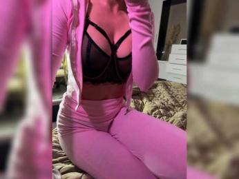 razSEKSovka webcam bongacams model stream image