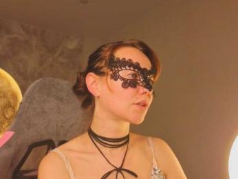 Margo-Kelly webcam model stream image