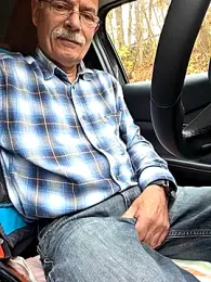 bottomhairy webcam model stream image