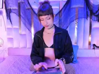 madisonwood12 webcam model stream image