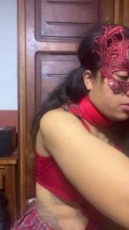 Elinah webcam model stream image