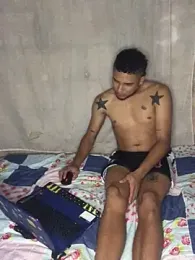 modeloxtz webcam model stream image