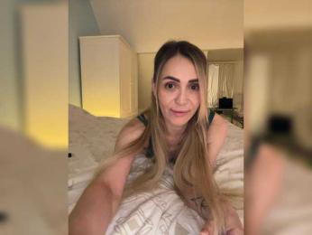 EvaAlex12 webcam bongacams model stream image