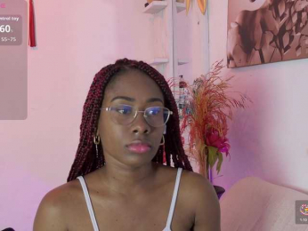 mila-n-max webcam model stream image