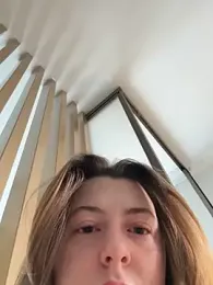 curvyflawless webcam model stream image