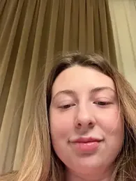 curvyflawless webcam model stream image