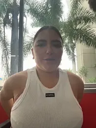 sukhakunis1 webcam model stream image