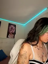 SamathaMay webcam model stream image