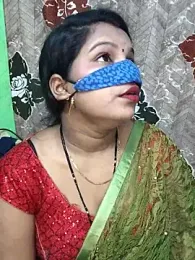 Aditya_sanjna webcam model stream image