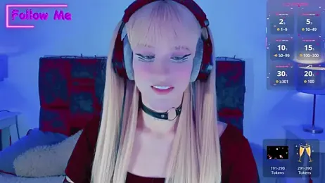 Kirmyy_ webcam model stream image