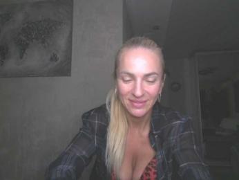 annamari1563 webcam model stream image