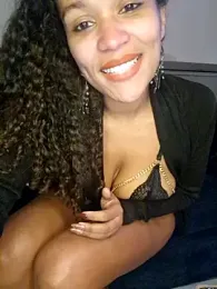 MK34_c webcam model stream image